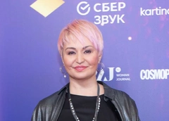 «Инопланетянин» швырнул вставную челюсть в Катю Лель, которая жаловалась на похищение зубов НЛО