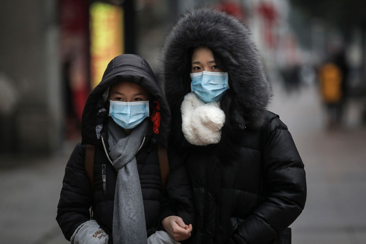 Карантин в отеле за свой счет, онлайн-контроль, лечение горячей водой: россиянка из Китая рассказала, как там победили эпидемию COVID-19