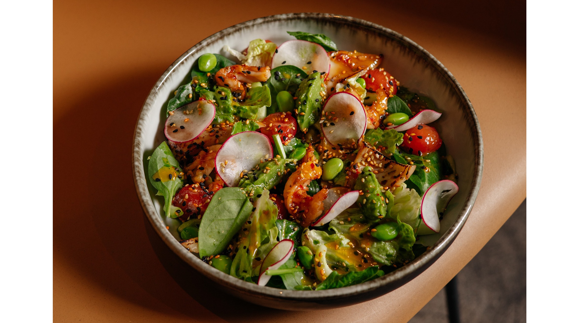 Теплый салат с морепродуктами, вкусных рецептов с фото Алимеро