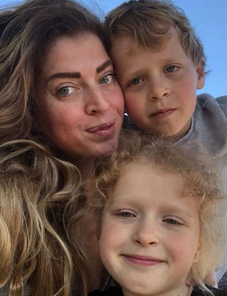 Бывшая жена Сергея Мария с детьми