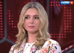 Жена Ромы Жукова готова бросить детей и уехать в США