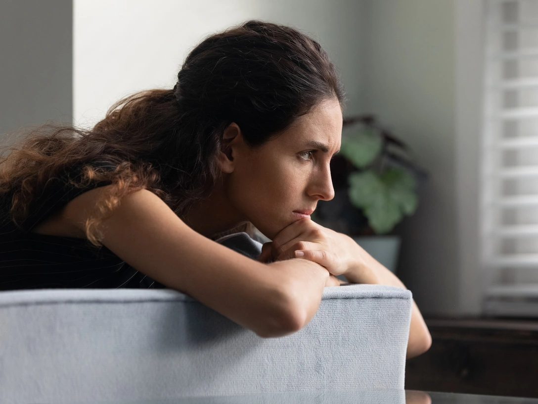 Тест: какие детские травмы мешают вам найти любовь? | marieclaire.ru