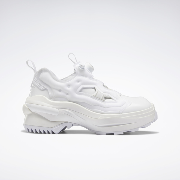 Крупным планом: новые кроссовки-таби Reebok x Maison Margiela