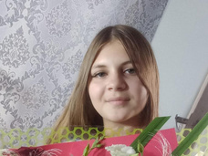 На Кубани в последний путь проводили 19-летнюю девушку- аниматора Татьяну Мостыко, убитую тремя мужчинами