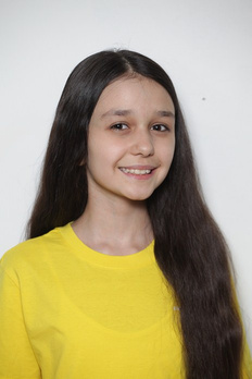 3. Зейнеп Яман