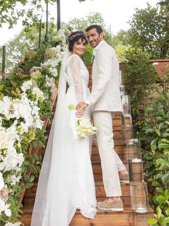Восточный шик: в каких платьях выходят замуж турецкие невесты — они выглядят потрясающе