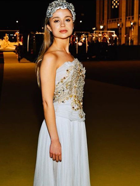 Внучка королевы Елизаветы Амелия Винздор