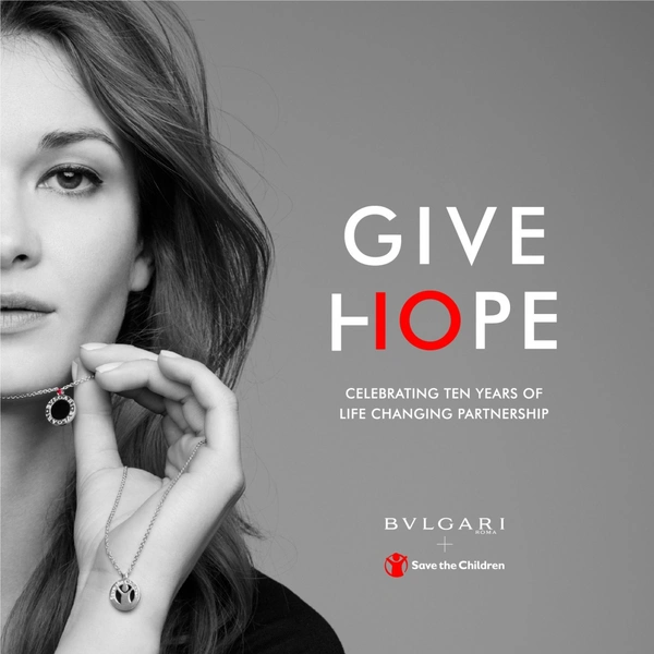 Бренд Bvlgari представил новое украшение для благотворительной коллекции Save
the Children