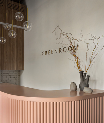 Greenroom: салон красоты в Челябинске