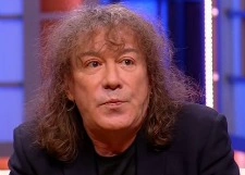Владимир Кузьмин содержит взрослую дочь