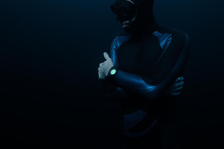 Возвращение легенды: TAG Heuer обновили дайверские часы Night Diver