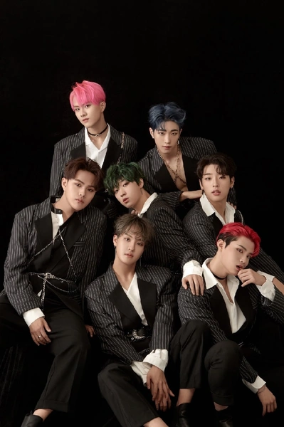 K-Pop в доспехах: дебютирует новый бойзбенд с рыцарским концептом ⚔️ | Источник: GF Entertainment