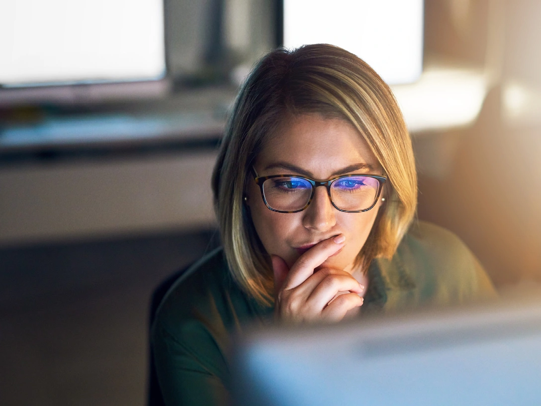 Карьера или принцип: что делать, если вы столкнулись с неприятным выбором на работе | marieclaire.ru