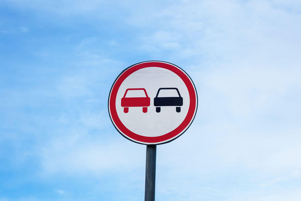 Тест: вернетесь ли вы из отпуска с правами? 20 коварных вопросов о ситуациях на дороге