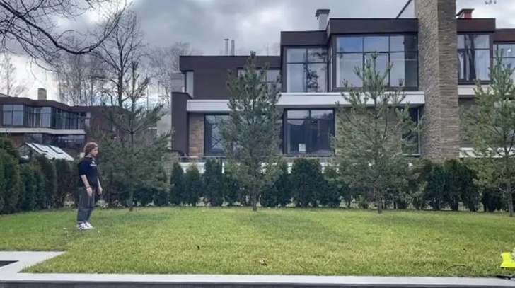 Как выглядит интерьер дома Юлии Барановской за 1 миллион долларов