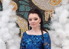 40-летняя певица Эльмира Сулейманова скончалась ночью во сне