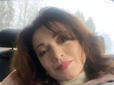 Алена Хмельницкая скорбит об умершем отце: «Не дали отгоревать. Плохо без тебя, холодно»