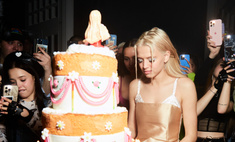 С трехъярусным тортом, но без Дани Милохина: как прошел день рождения Юлии Гаврилиной