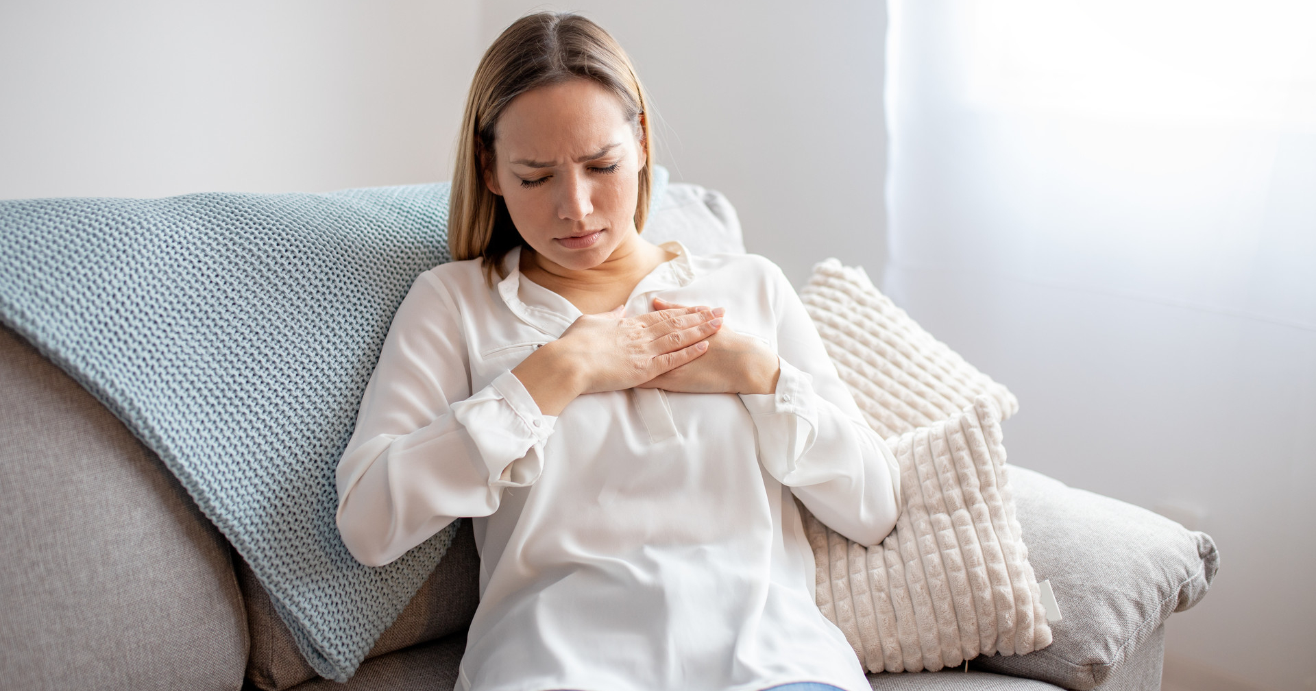 Кардиолог Савонина рассказала, чего категорически нельзя делать при боли в  груди | DOCTORPITER
