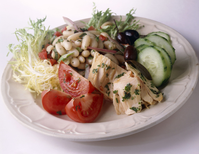 Салат с фасолью и огурцом салат с фасолью и огурцом