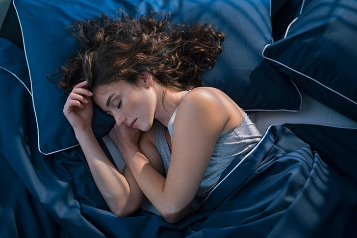 4 болезни, которые можно заработать, если вовремя не менять постельное белье