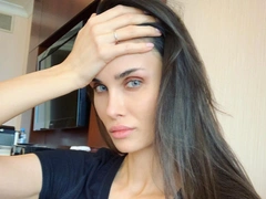 «У меня екнуло»: Алана Мамаева раскрыла, что за неожиданный человек доложил ей об измене мужа