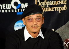 Михаил Боярский: «Перечитал «Евгения Онегина». Рядом с этим никакой рэп, никакие стэндапы не стояли»