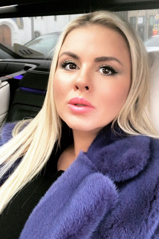 Анна Семенович Анна Семенович