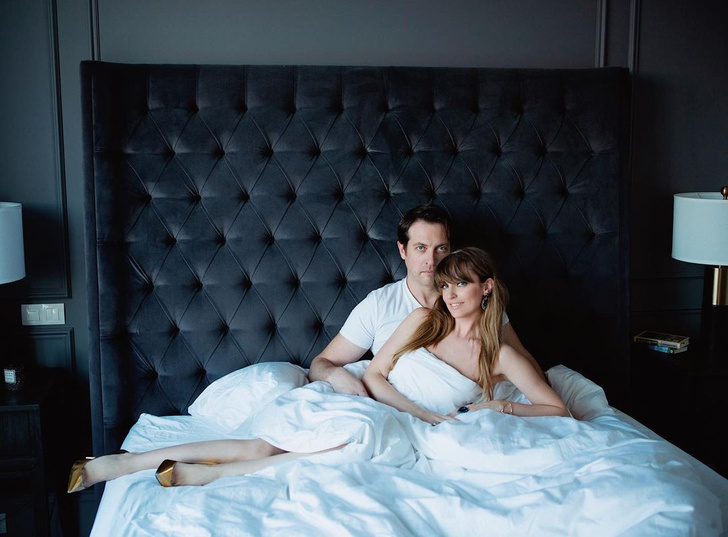 Саша Савельева поделилась постельным фото с мужем