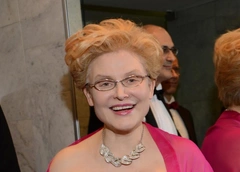 Елена Малышева: «Нельзя сказать, что мама здорова»