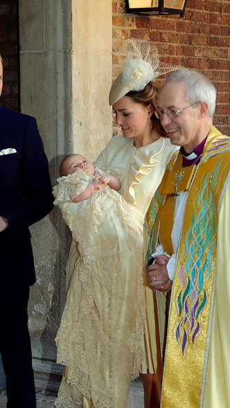 Кто настоящий двойник принца Уильяма в королевской семье — эти милые детские фото вас точно удивят