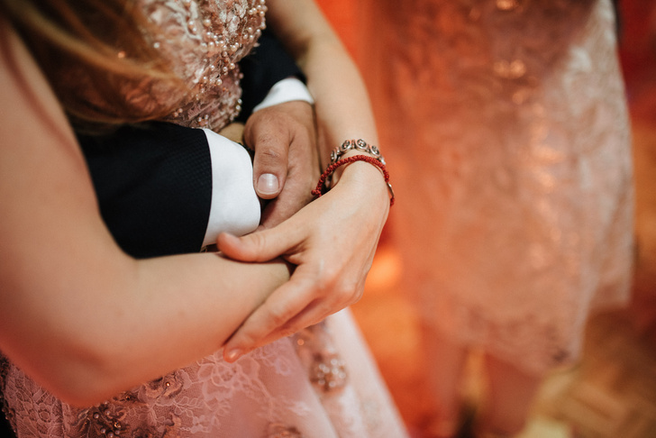 Юные невесты и мужья, которые годятся им в отцы: мезальянс 21 века