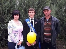 Отличника, оставшегося без аттестата, бойкотируют учителя