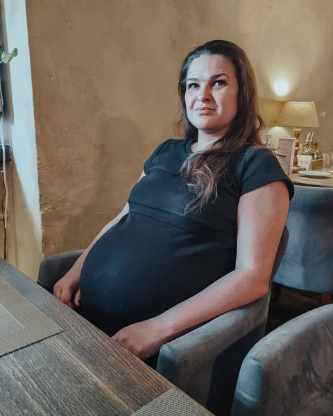 Звезда «Битвы экстрасенсов» Виктория Райдос стала мамой в третий раз