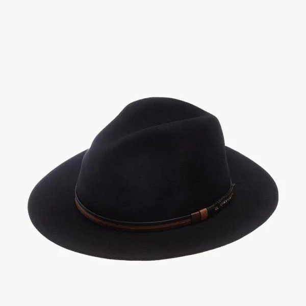 Шляпа HermanЦена: 7 641 руб.Где купить: lamoda.ru