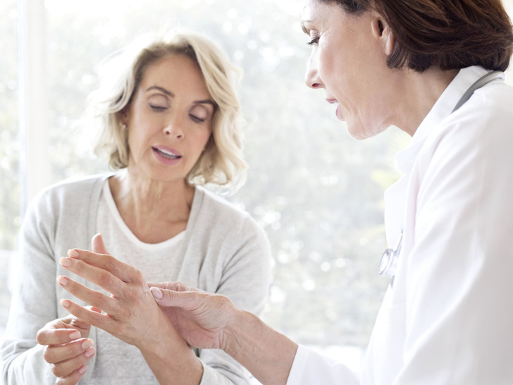 Советы остеопата: почему немеют кисти рук, и как с этим бороться