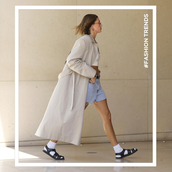 Стильно, модно и ноги не натирает: Хейли Бибер показала, как носить сандалии с носками летом 2023