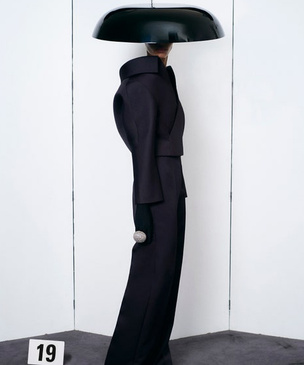 Безупречный крой и чистота линий: новая коллекция Balenciaga Fall 2021 Couture