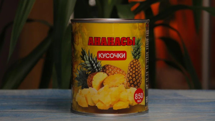 Вспоминаем дефицитные деликатесы, которые в СССР «выбрасывали» на прилавки к 7 Ноября