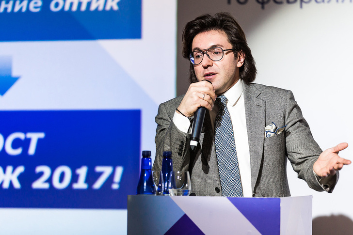 Андрей Малахов стал лицом бренда Crizal в России