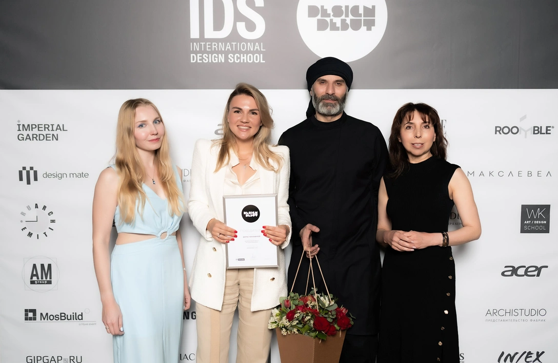 Алена Серебрякова (Nolte Kuchen), Дарья Чеканина (дизайнер), Георгий Канделаки и Елена Малиновская (Nolte Kuchen). | Источник: Василий Буланов