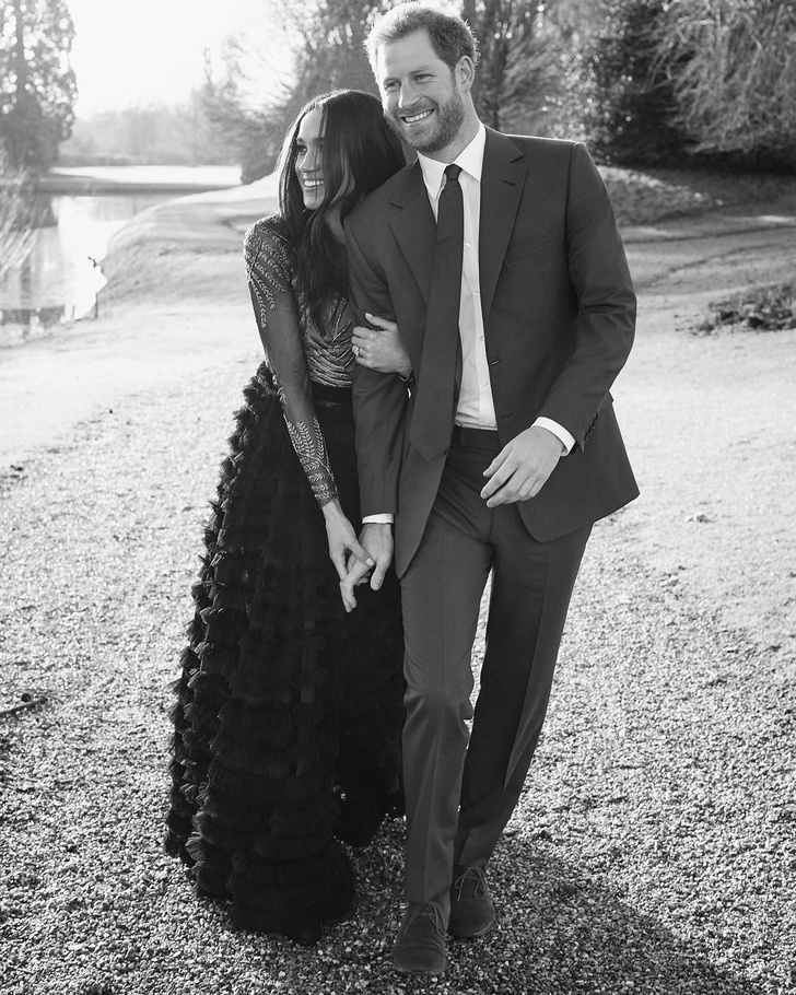 Опубликованы официальные фото принца Гарри и Меган Маркл с их помолвки