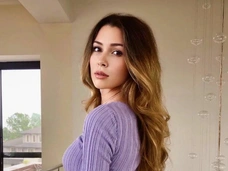 «Тупость выбешивает!»: Анна Заворотнюк в гневе из-за некорректного вопроса о младшей сестре