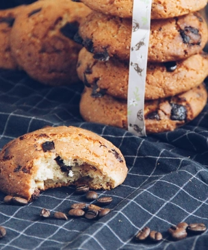 Что такое cookies, почему сайты о них предупреждают, а браузеры с ними воюют