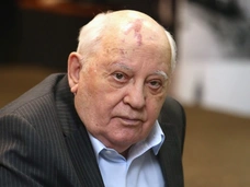 «Уже 6 месяцев лежит в больнице, ему очень плохо»: подробности о состоянии Михаила Горбачева