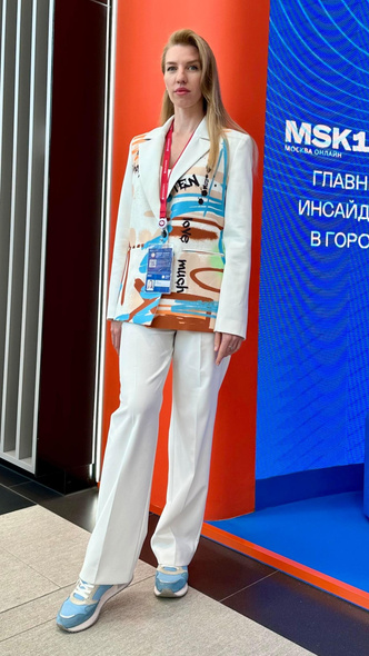 Самые модные женщины России: яркие и стильные образы на ПМЭФ-2023, которые вошли в историю