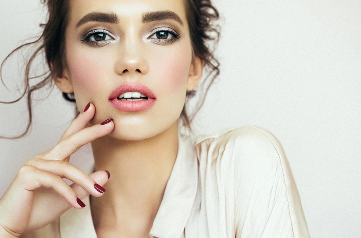 Идеальный офисный макияж: руководство для начинающих