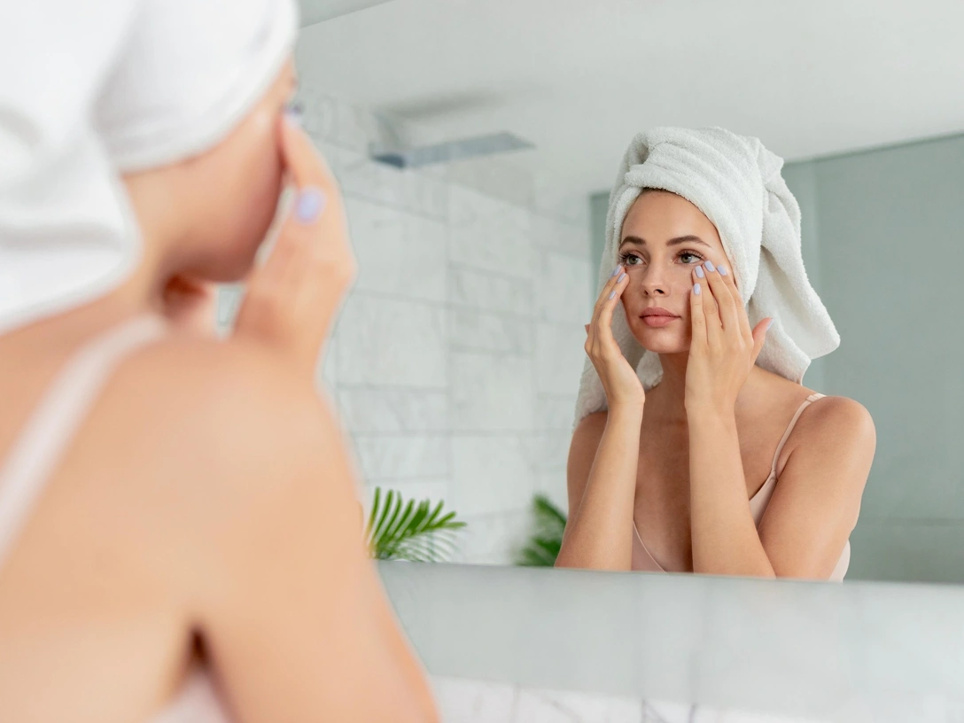 О каких проблемах со здоровьем говорят синяки под глазами | marieclaire.ru