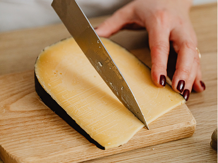 Как правильно хранить сыр: 4 главных секрета