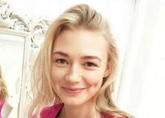 Оксана Акиньшина вернулась к мужу